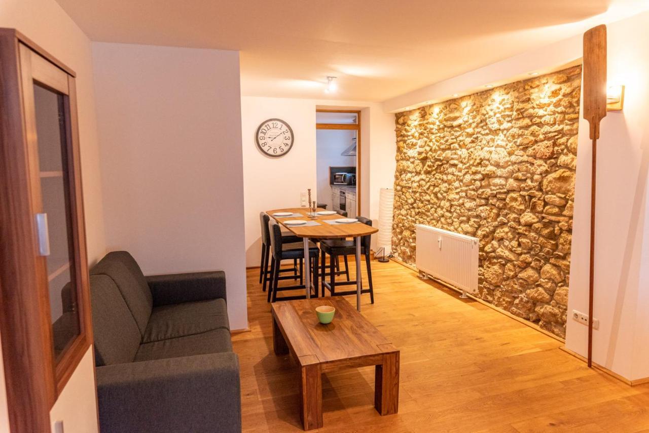 Apartamento Designer Unterkunft in 15. Jahrhundert Altbau 75 m² für max. 4 Personen Eltville am Rhein Exterior foto