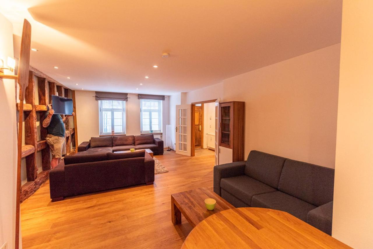 Apartamento Designer Unterkunft in 15. Jahrhundert Altbau 75 m² für max. 4 Personen Eltville am Rhein Exterior foto